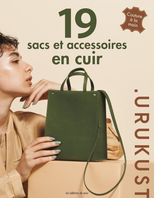 19 SACS ET ACCESSOIRES EN CUIR