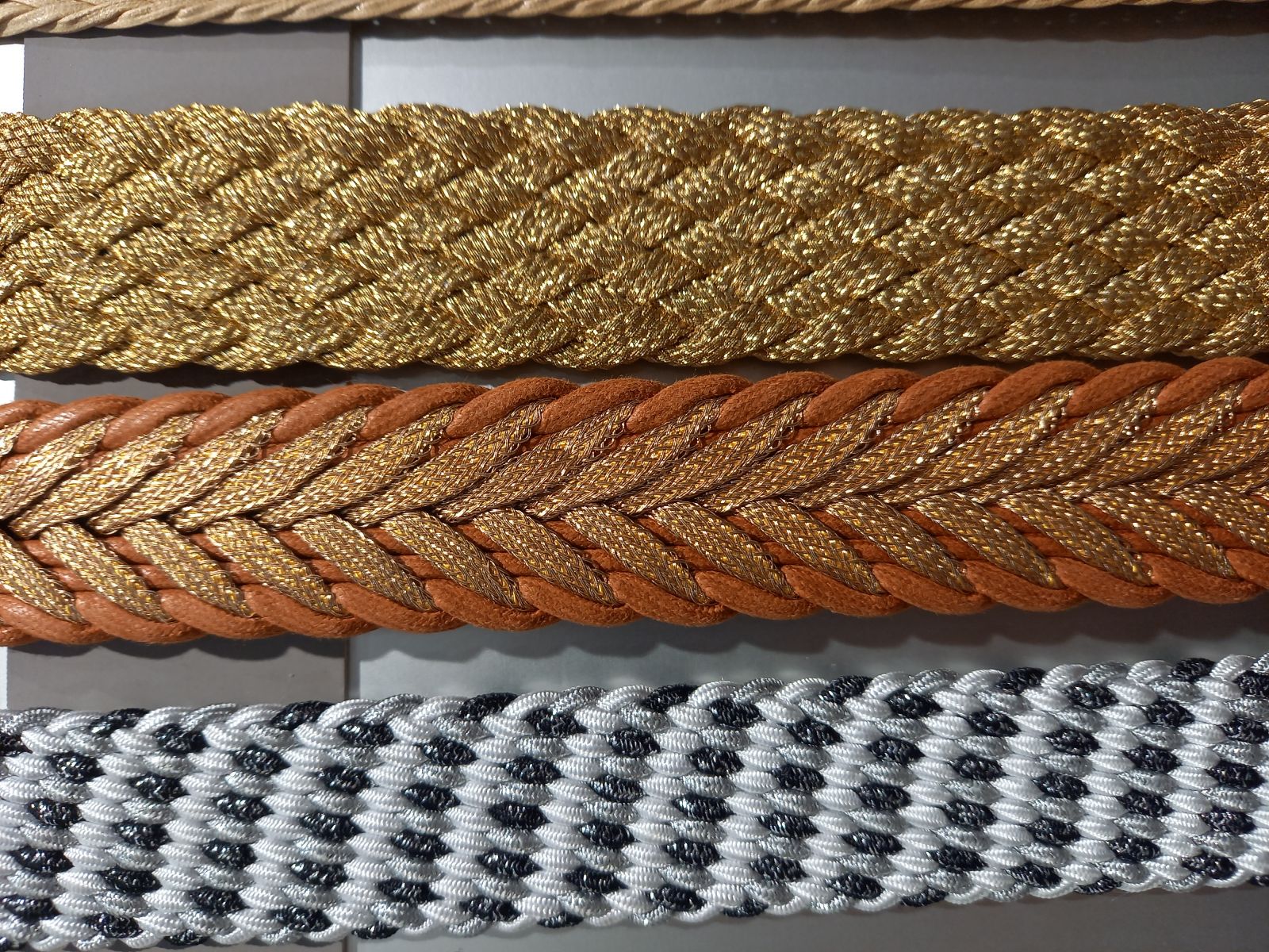 Tresses en cuir et textile de Domodossola